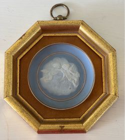 Limoges Cameo framed art piece mfg. in France