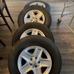 Jeep Gladiator OEM Grey 2020 wheels