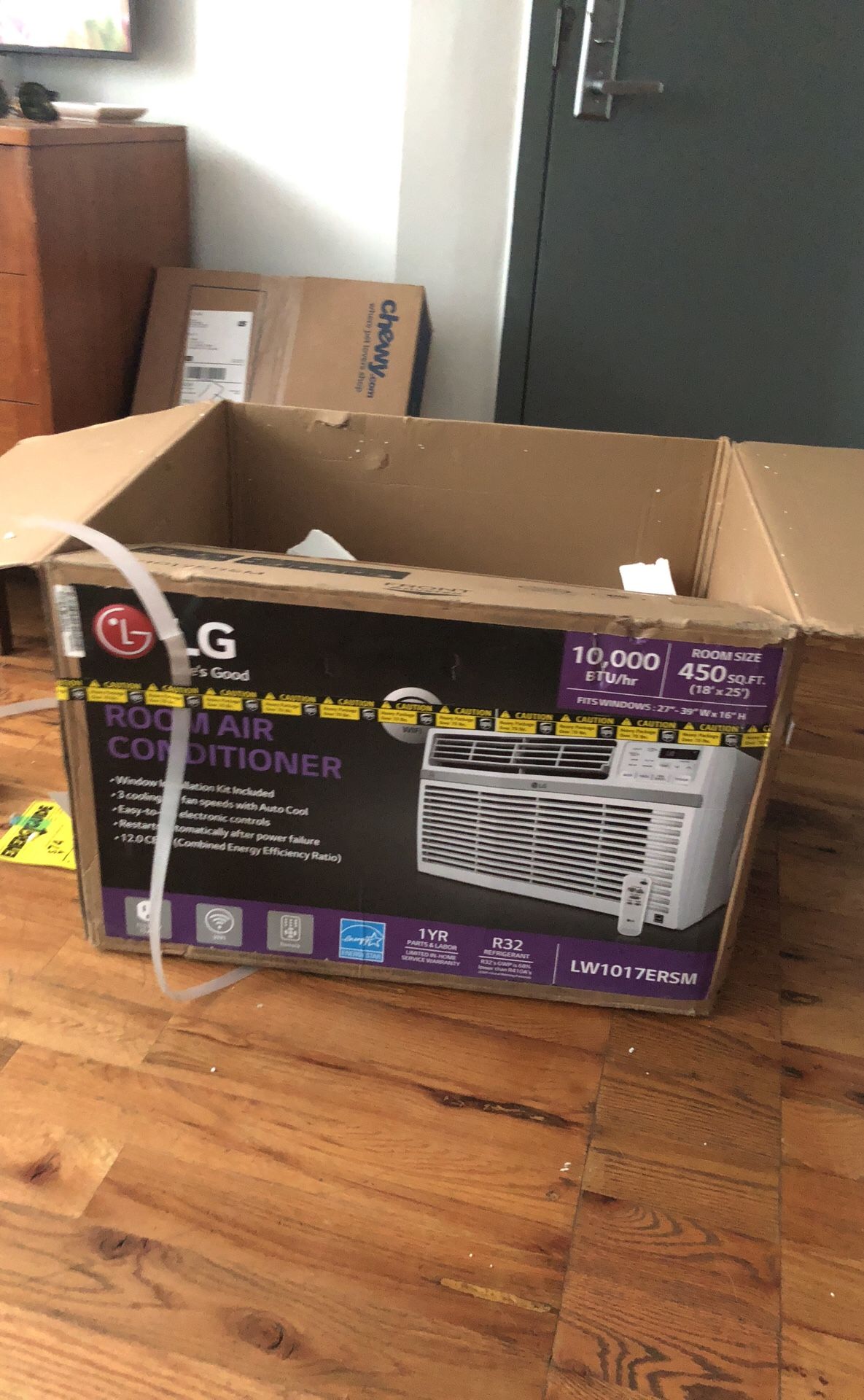 LG air conditioner lw1017ersm 10,000 btu