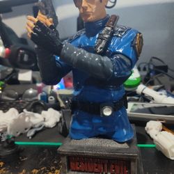 Bust Statue Of Leon S Kennedy Resident Evil 