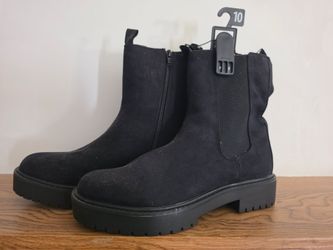 Women's Boots sz 10