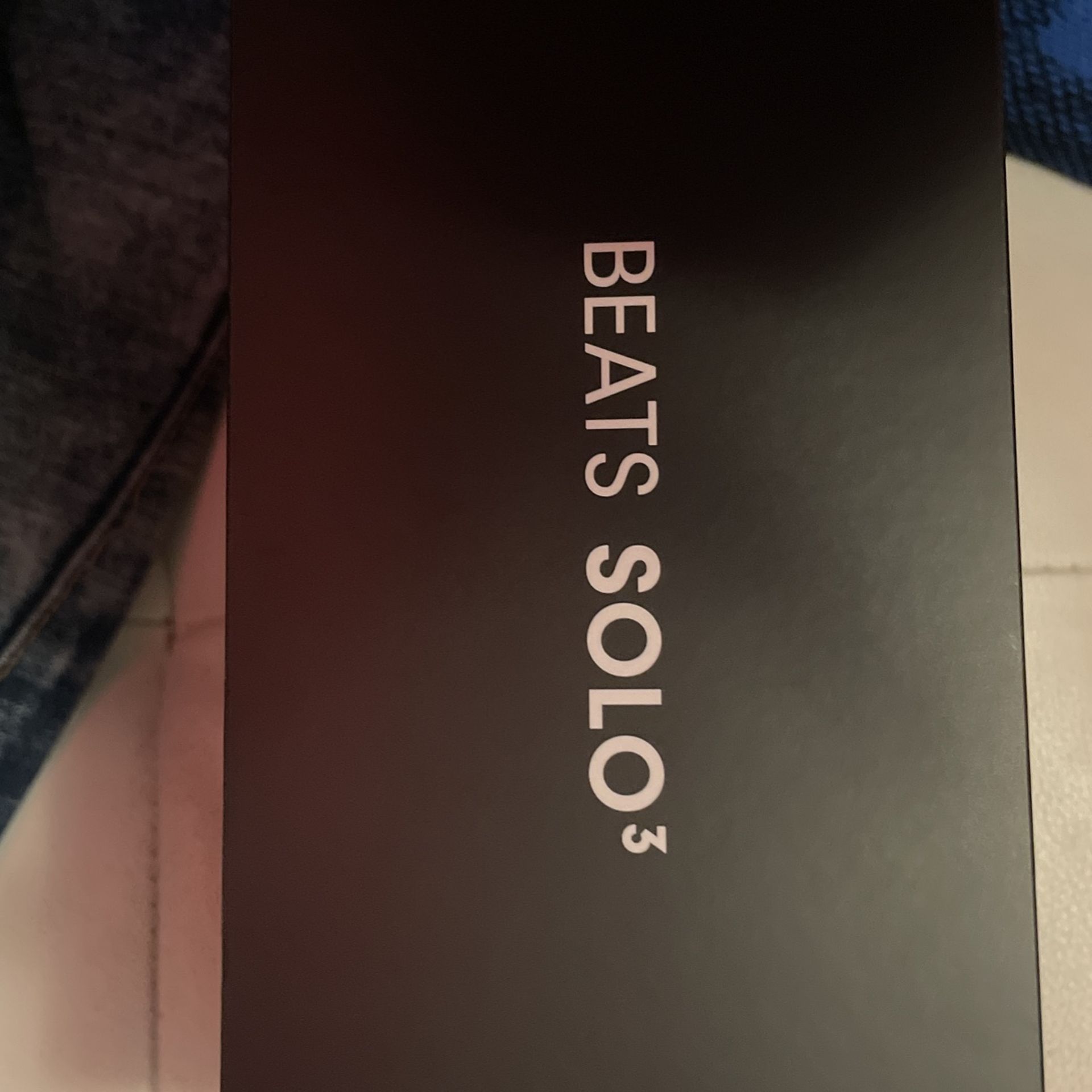 2021 Beats Solo 3 LIKE NEW!!!!