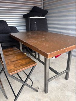 Wood table set