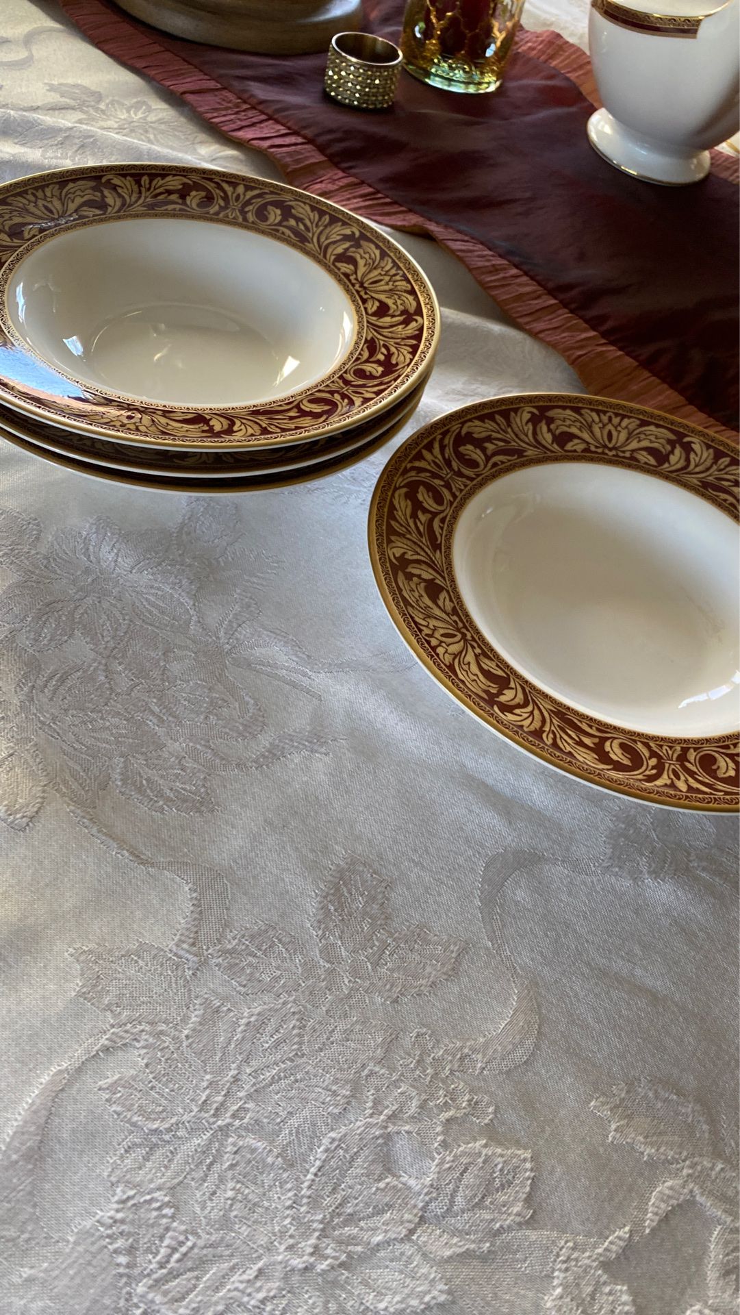 Royal Doulton Tennyson 8-Inch Rimmed Soup Bowl - Thumbnail 3