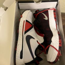 Men’s Nike PG 4 Size 12