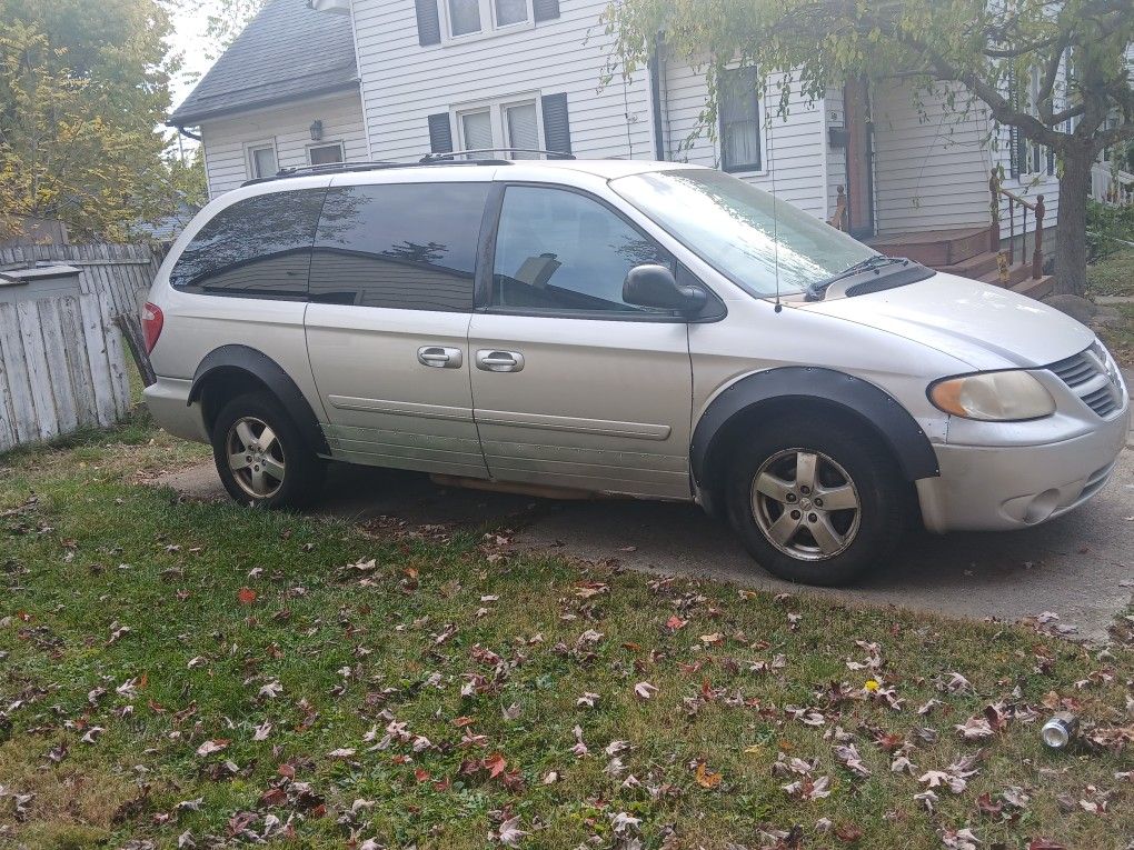 2007 Dodge Caravan