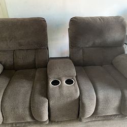 Recliner  And  Couch  Black And White 