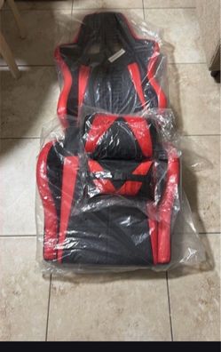 Black and Red Leather Gaming Chair , NO RACING SIMULATOR, ABSOLUTE STEAL