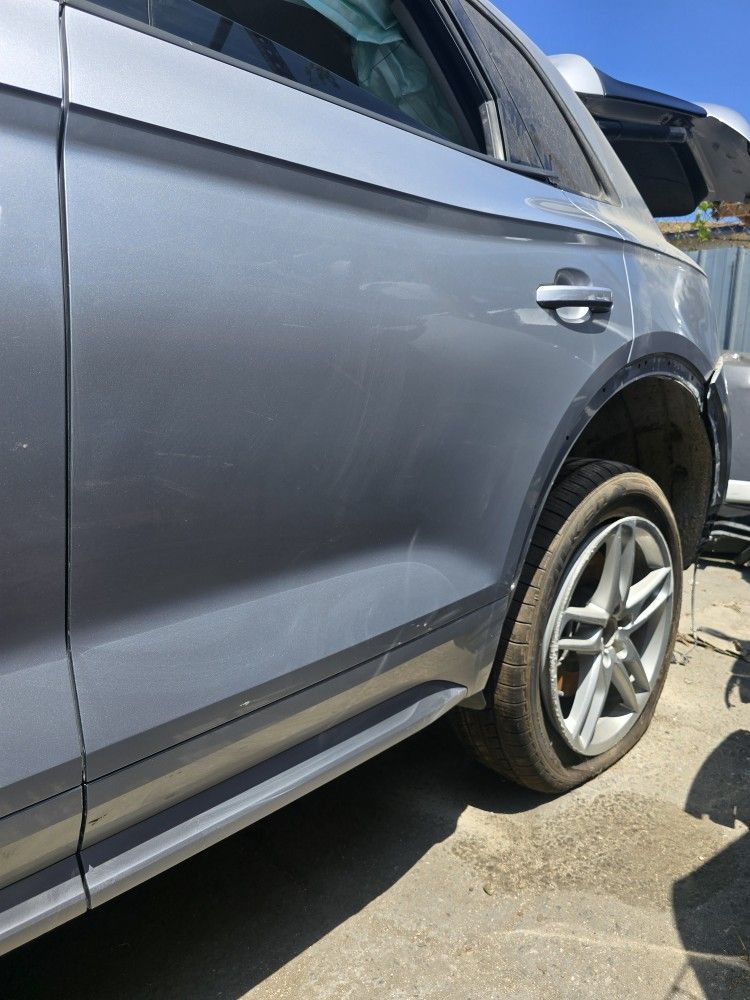 Audi Q5 Rear Door