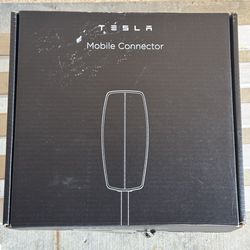 2026 Tesla Mobile Charger