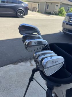 Titleist T100 (2023) Irons 4-PW
