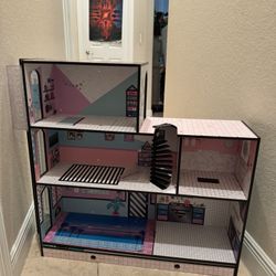 LOL Doll House