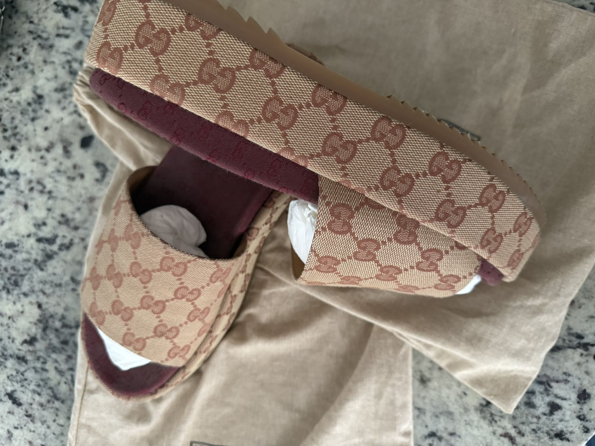 Gucci Slide