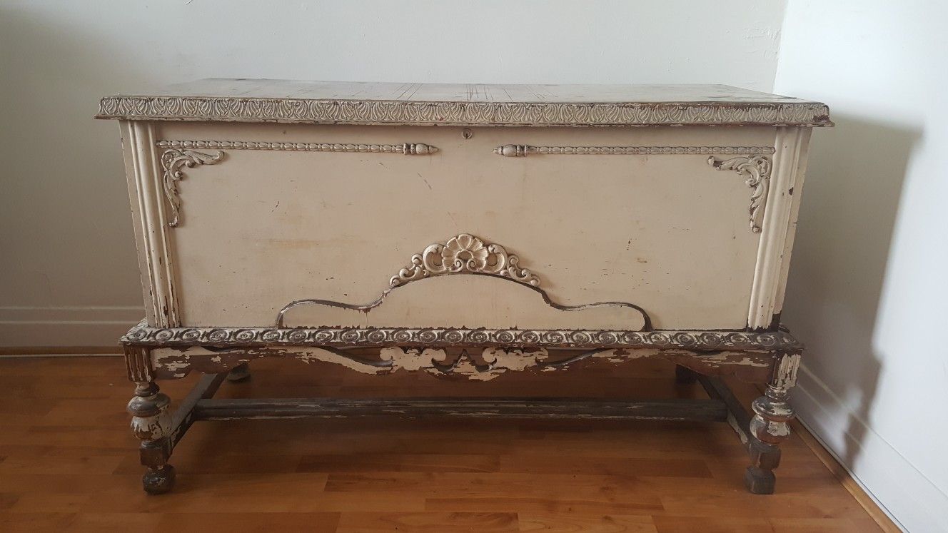 Continental Desk Company Cedar Chest for Sale in Chicago IL OfferUp