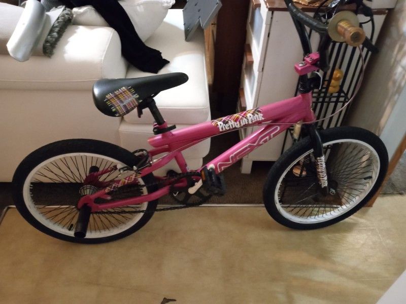 Girl Bike / Bicicleta / Bicycle