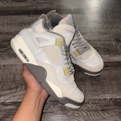 Jordan 4 Craft Photon Dust 