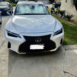 Lexus IS (contact info removed) Clean Title