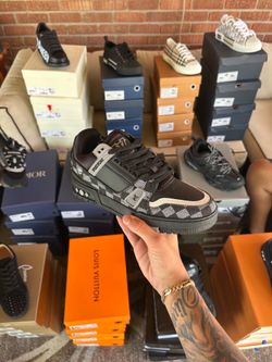 LV TRAINERS