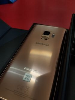 Factory Unlocked Galaxy S9 64GB Limited Edition Sunrise Gold
