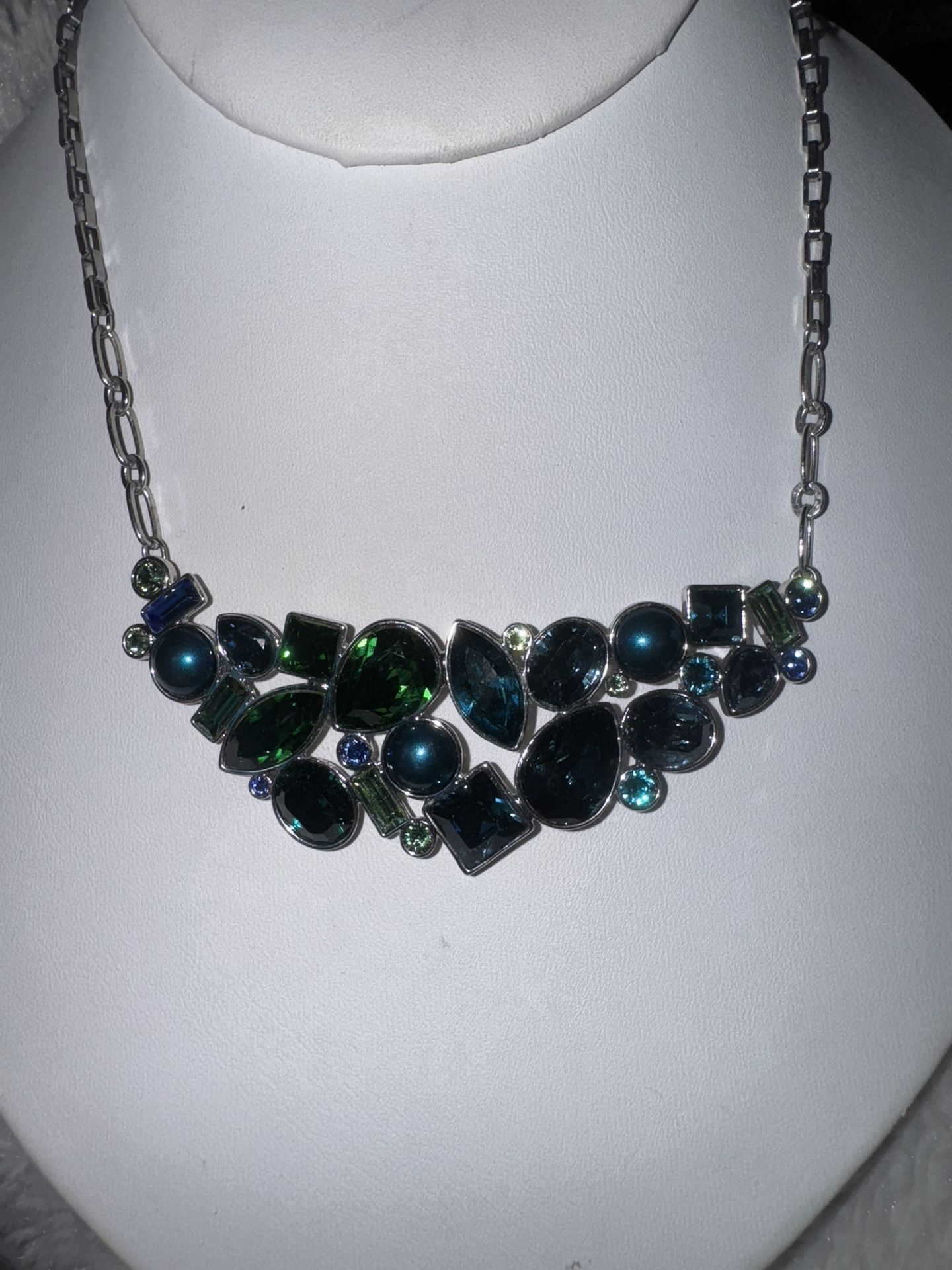 NEWER Swarovski Touchstone Crystal Choker Necklace 18"