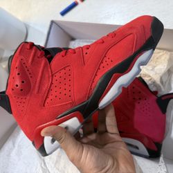 Jordan 6 Retro Toro Bravo