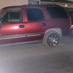 2002 Chevrolet Tahoe