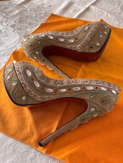 Christian. Louboutin  High Heels. Shoe Preowned Size 36  Good Condition For Sale