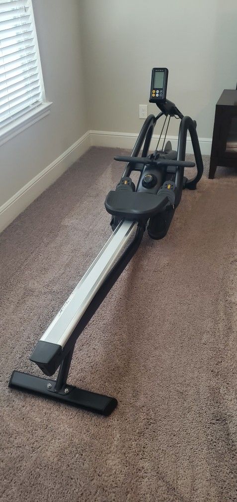 Matrix Rowing Machine