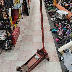 3,000 lb vintage fleet floor jack