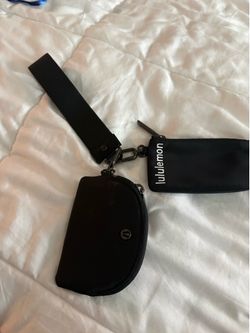 lululemon wristlist