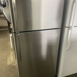 Ge Stainless Refrigerator 