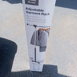 Adjustable Storage Rack