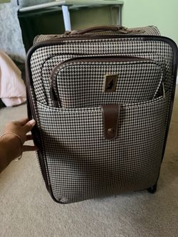 London Fog Travel Set- carry on