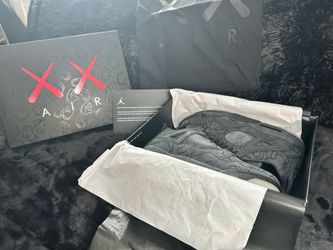 Jordan 4 retro KAWS
