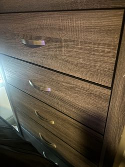 Bedroom set