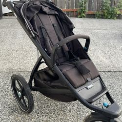 Thule Jogging Stroller - Sale Pending