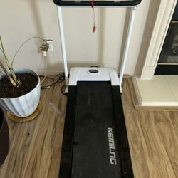 Treadmill 