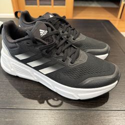 Adidas Quester 
