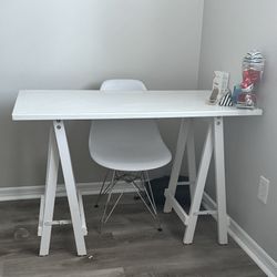 Pier 1 Import White Desk 