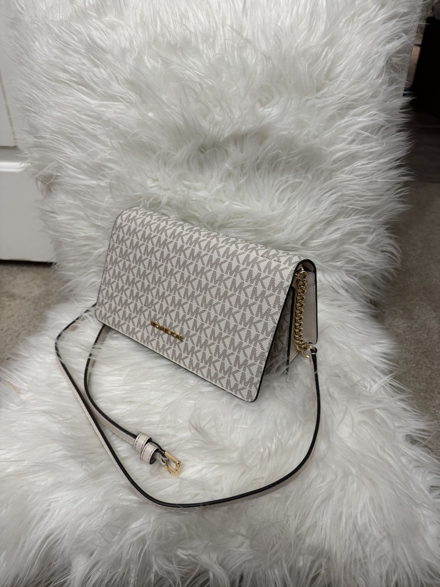 Michael Kors Crossbody Bag
