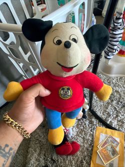 Vintage voice with string Mickey Mouse 🐭