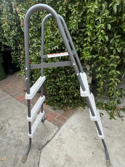 Pool Leadder