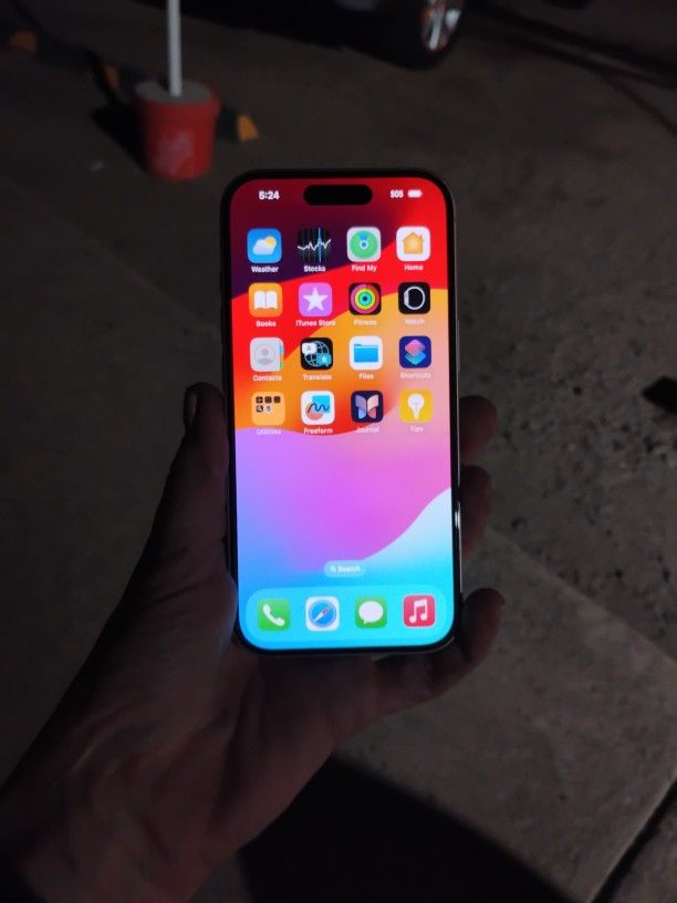 iPhone 15