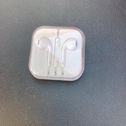 Earbuds
