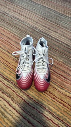 Nike Vapor Pro 1 football cleats, size men’s 8