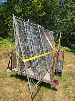 Chainlink panels