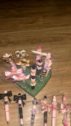 20 Rhinestone Pens, Medium Point Awesome Writing $15 each