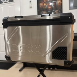 Iceco cooler