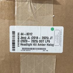 Baja Design DOT LP6 Headlight KIT Jeep 18-26 Wrangler JL 20-26 Gladiator JT W/ Halogen Headlights 44-8312