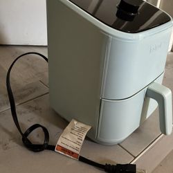 Instant Mini Air Fryer (NEGOCIABLE)